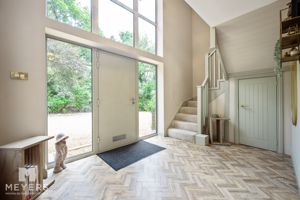 Photo 22- click for photo gallery